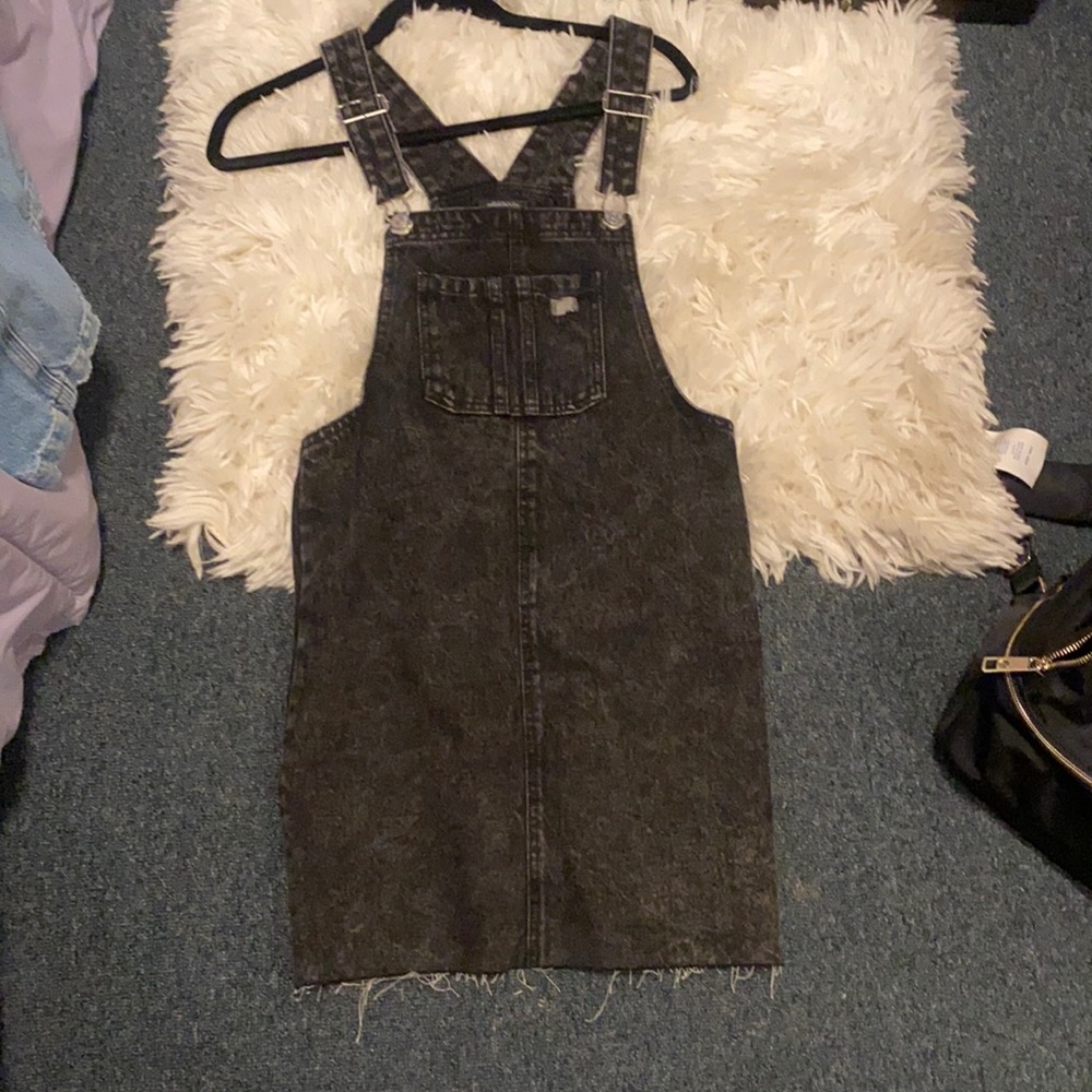 Black denim overalls never worn they were too big